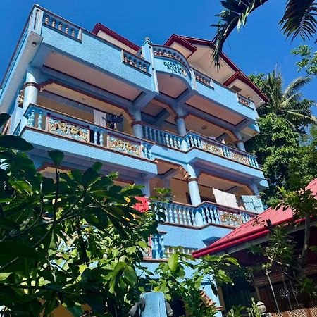 Ocean Breeze Inn Manoc-Manoc Екстер'єр фото